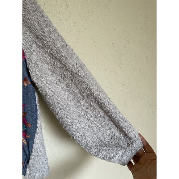 UMGEE Size Medium Knit Full Zip Cardigan Sweater Jacket Embroidered Floral Boho - Picture 4 of 6